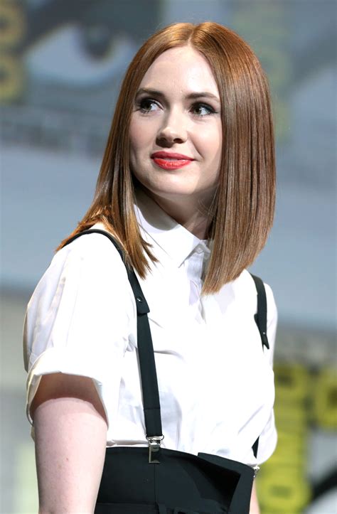 Karen Gillan photo gallery